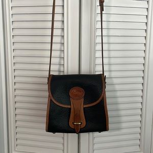 Vintage Dooney  & Bourke Essex Crossbody Bag